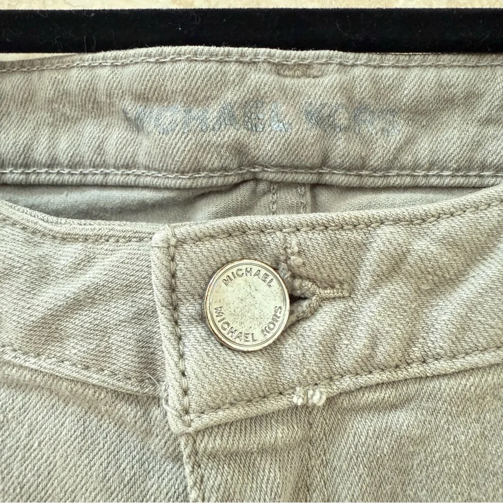 Michael Kors Light Gray Capri Jeans Size 4 Mid Rise Cropped Denim